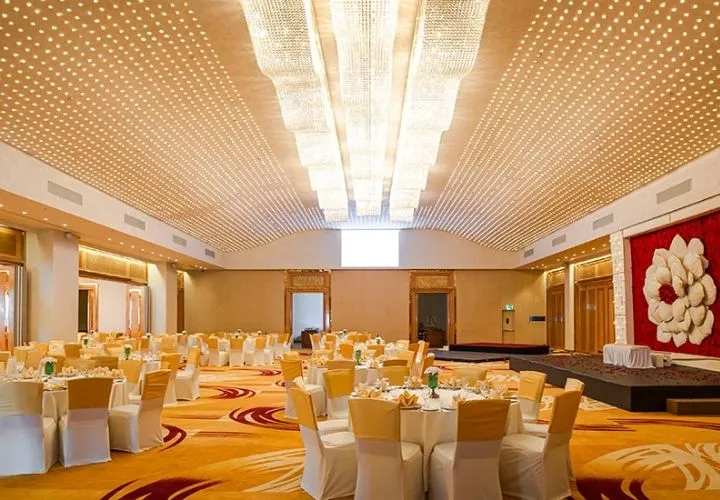 Marino Beach conference room set classroom style