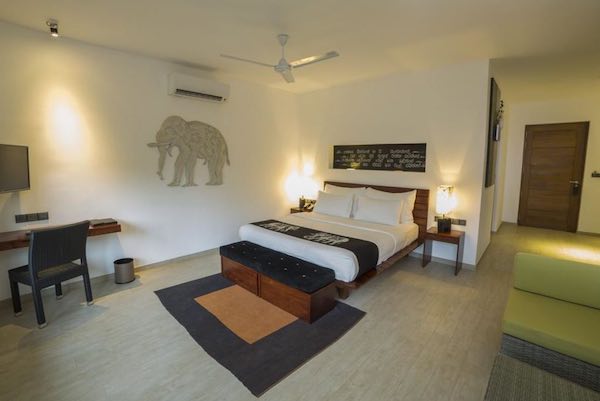 Hotel 2