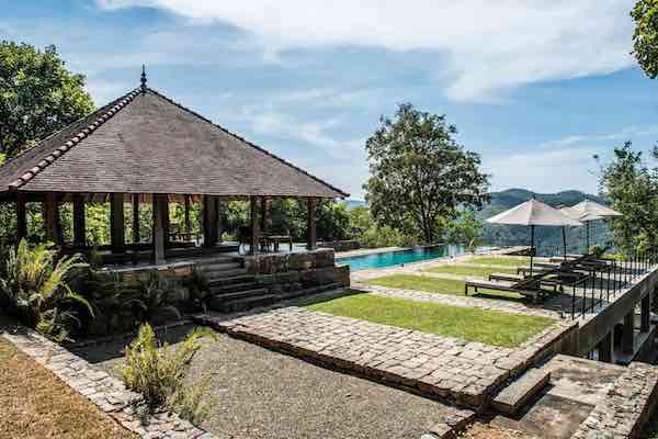 Hotel 1