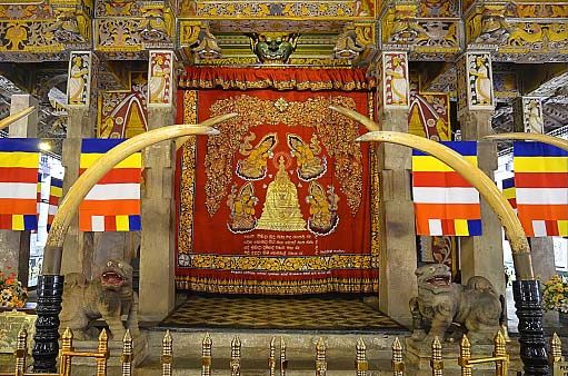 Temple of the Tooth Relic