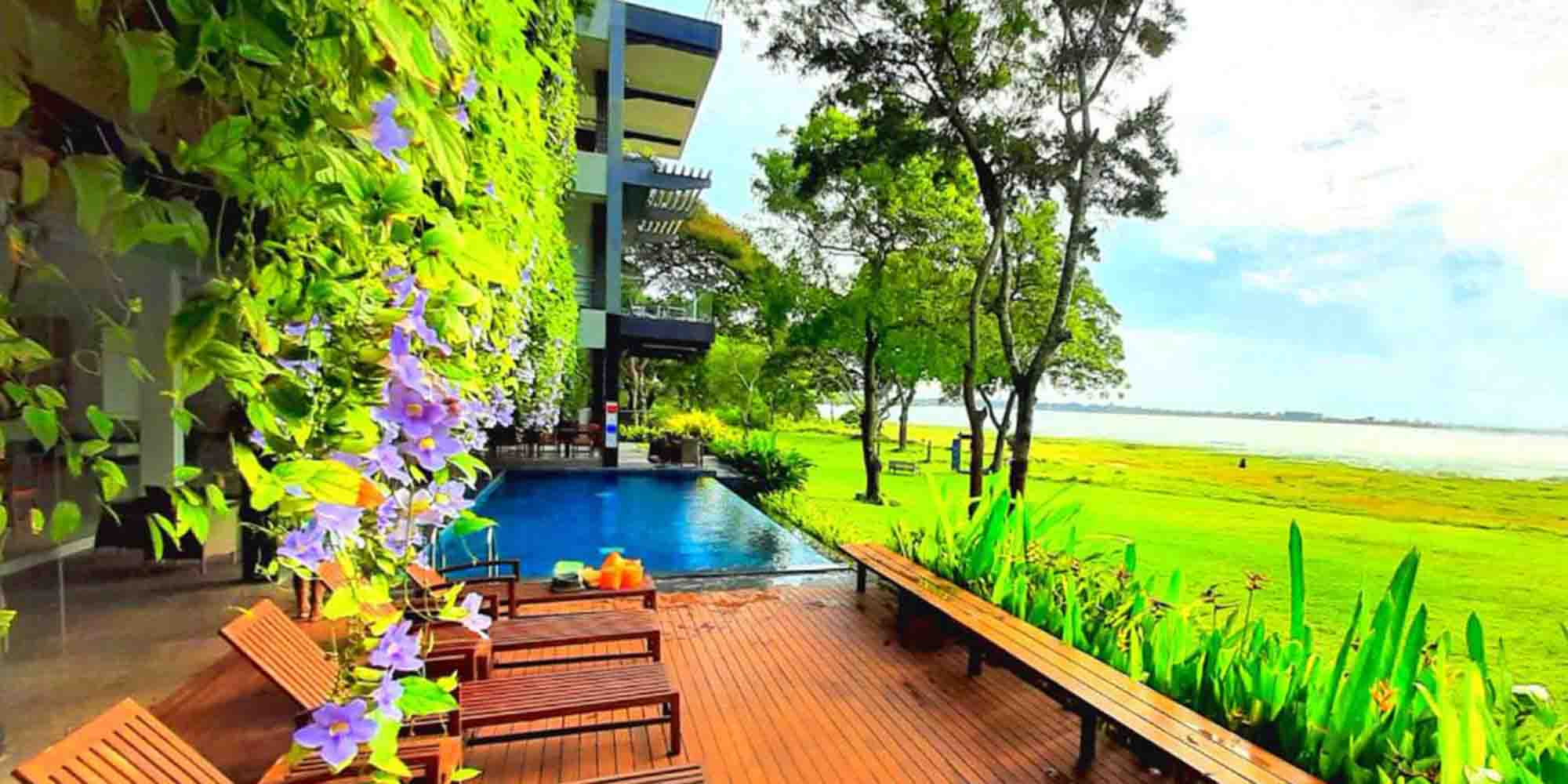 Hotel 4