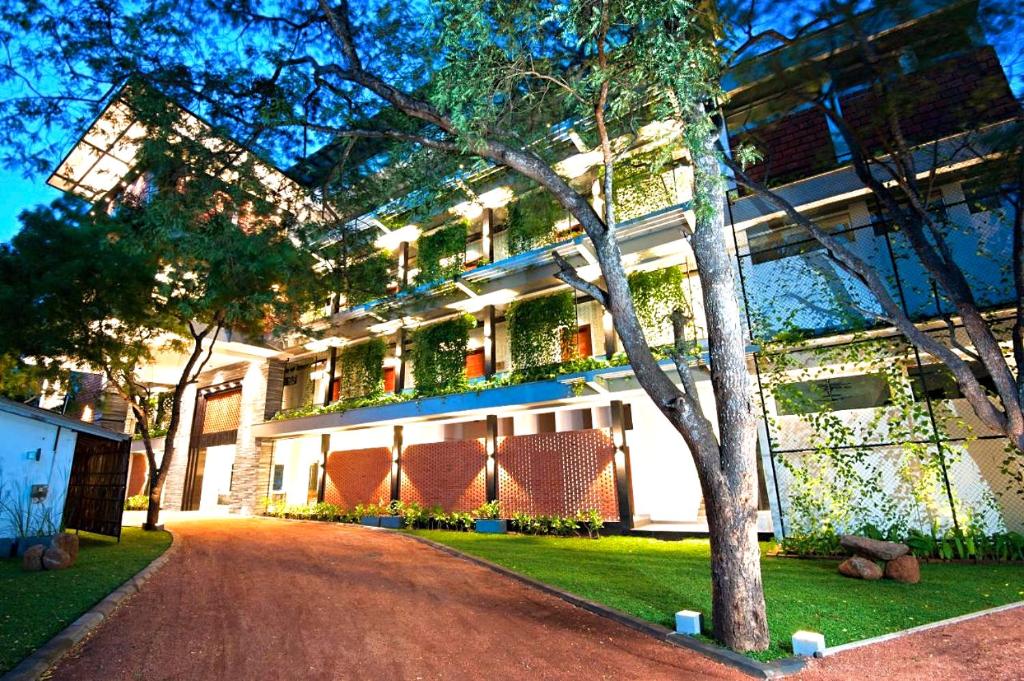 Hotel 1