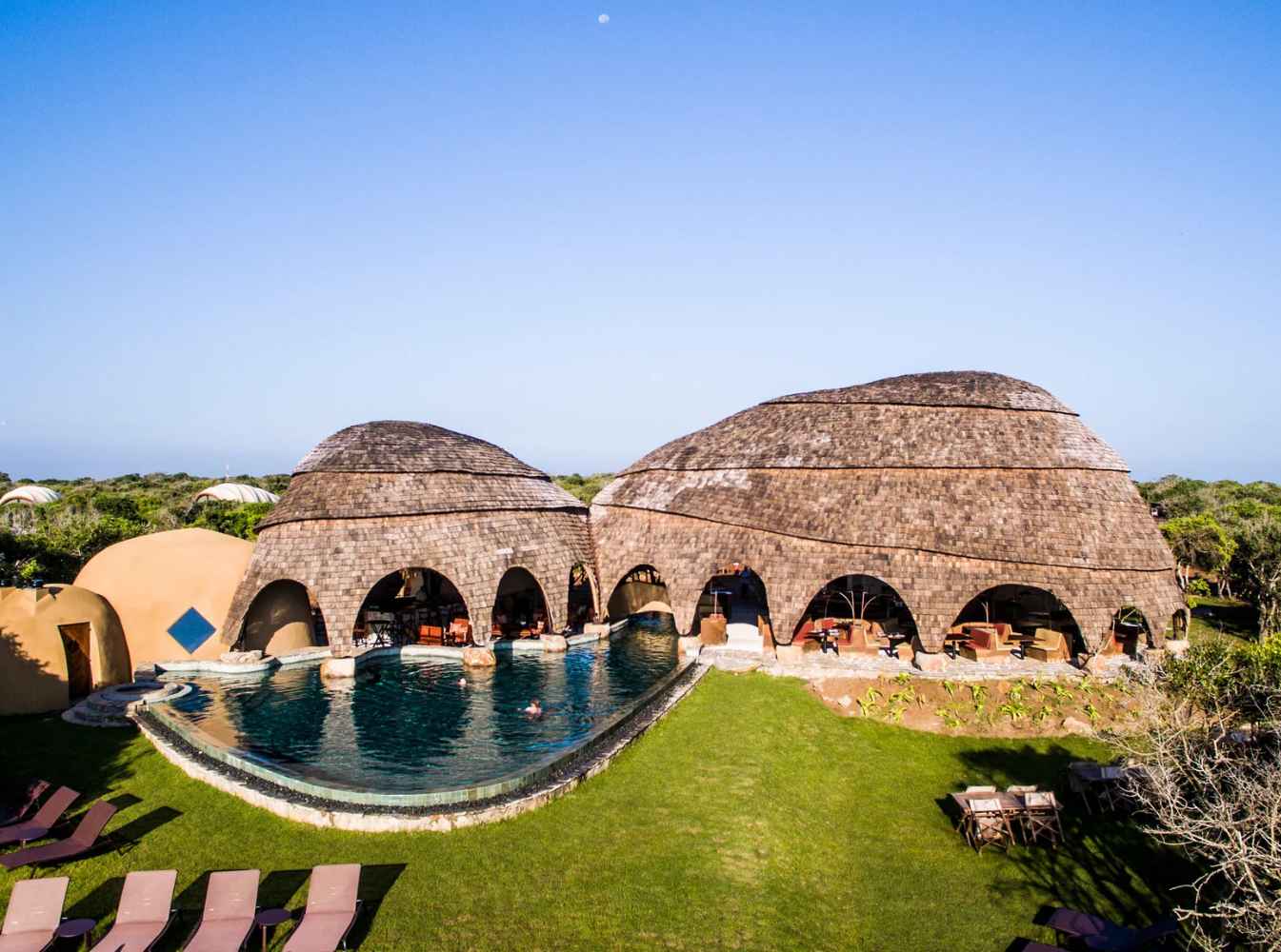 Hotels on the East Coast of Sri Lanka