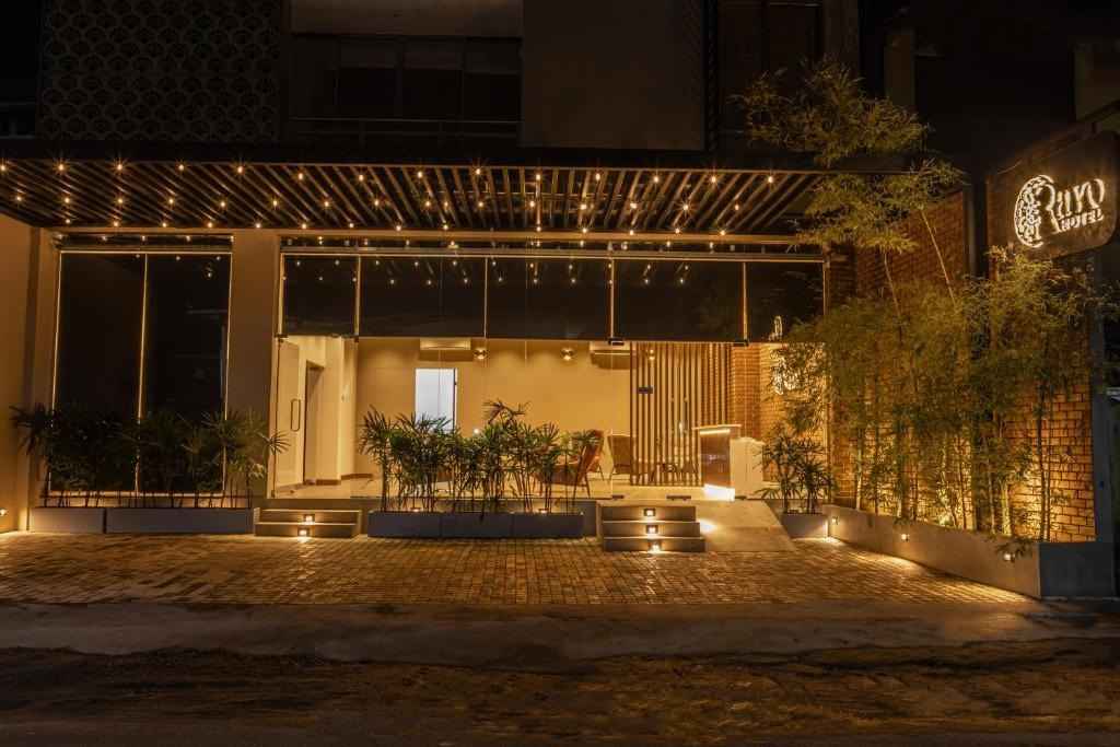Hotel 1