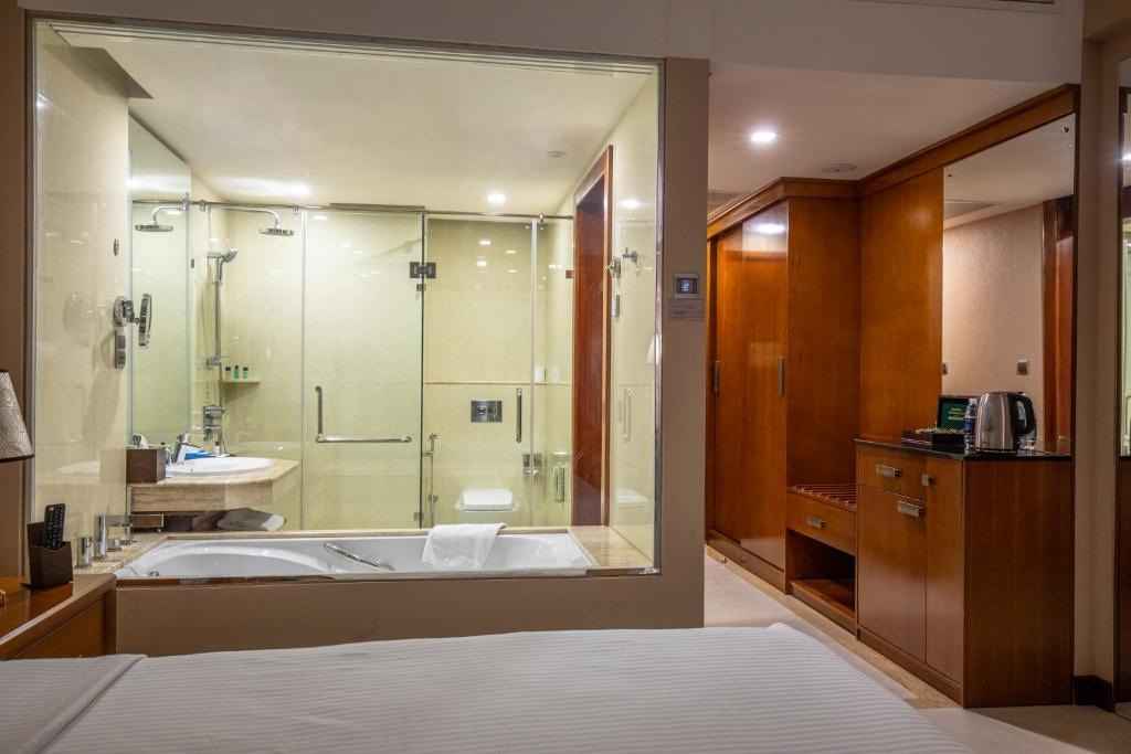 Hotel 3